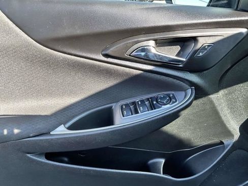 Used 2025 Chevrolet Malibu LT FWD image 19