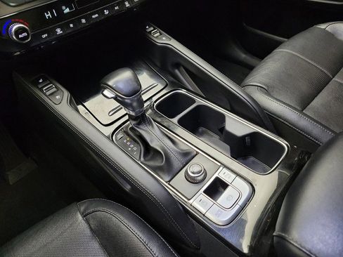 Used 2022 Kia Telluride EX w/ EX Premium Package FWD image 26