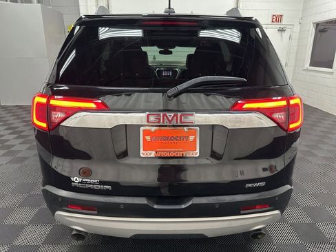 Used 2017 GMC Acadia SLT image 9