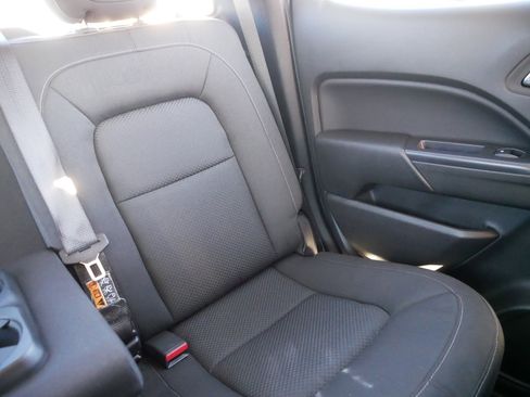 Used 2015 Chevrolet Colorado LT w/ LT Convenience Package image 14