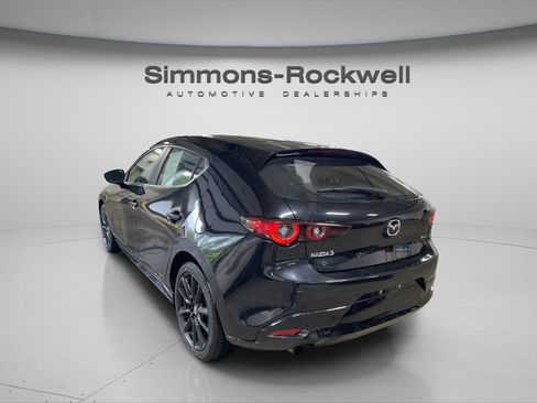 Used 2025 MAZDA MAZDA3 s Sport FWD image 3
