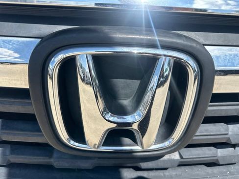 Used 2017 Honda Ridgeline RTL image 13