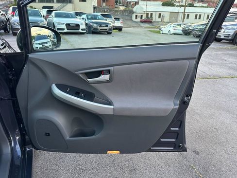 Used 2010 Toyota Prius FWD image 29
