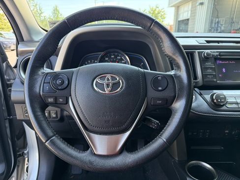 Used 2013 Toyota RAV4 Limited FWD image 13