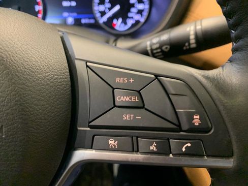 Used 2024 Nissan Sentra SV w/ SV Premium Package image 23