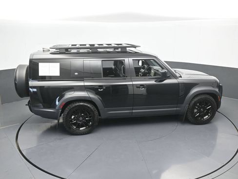 Used 2023 Land Rover Defender 130 SE AWD/4WD image 58