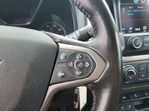 Used 2016 Chevrolet Colorado Z71 AWD/4WD image 23