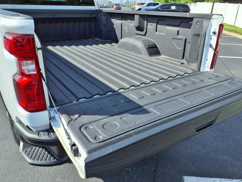Used 2024 Chevrolet Silverado 2500 W/T w/ WT Convenience Package AWD/4WD image 25