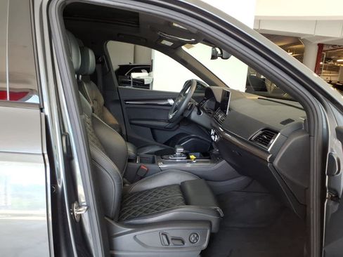 Used 2023 Audi SQ5 Prestige w/ Prestige Package AWD/4WD image 20