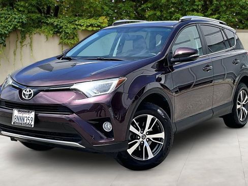Certified 2016 Toyota RAV4 XLE AWD/4WD image 3