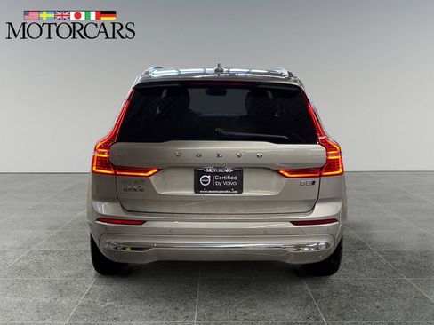 Certified 2023 Volvo XC60 B5 Plus w/ Climate Package image 4
