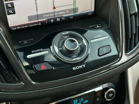 Used 2013 Ford C-MAX SEL FWD image 35