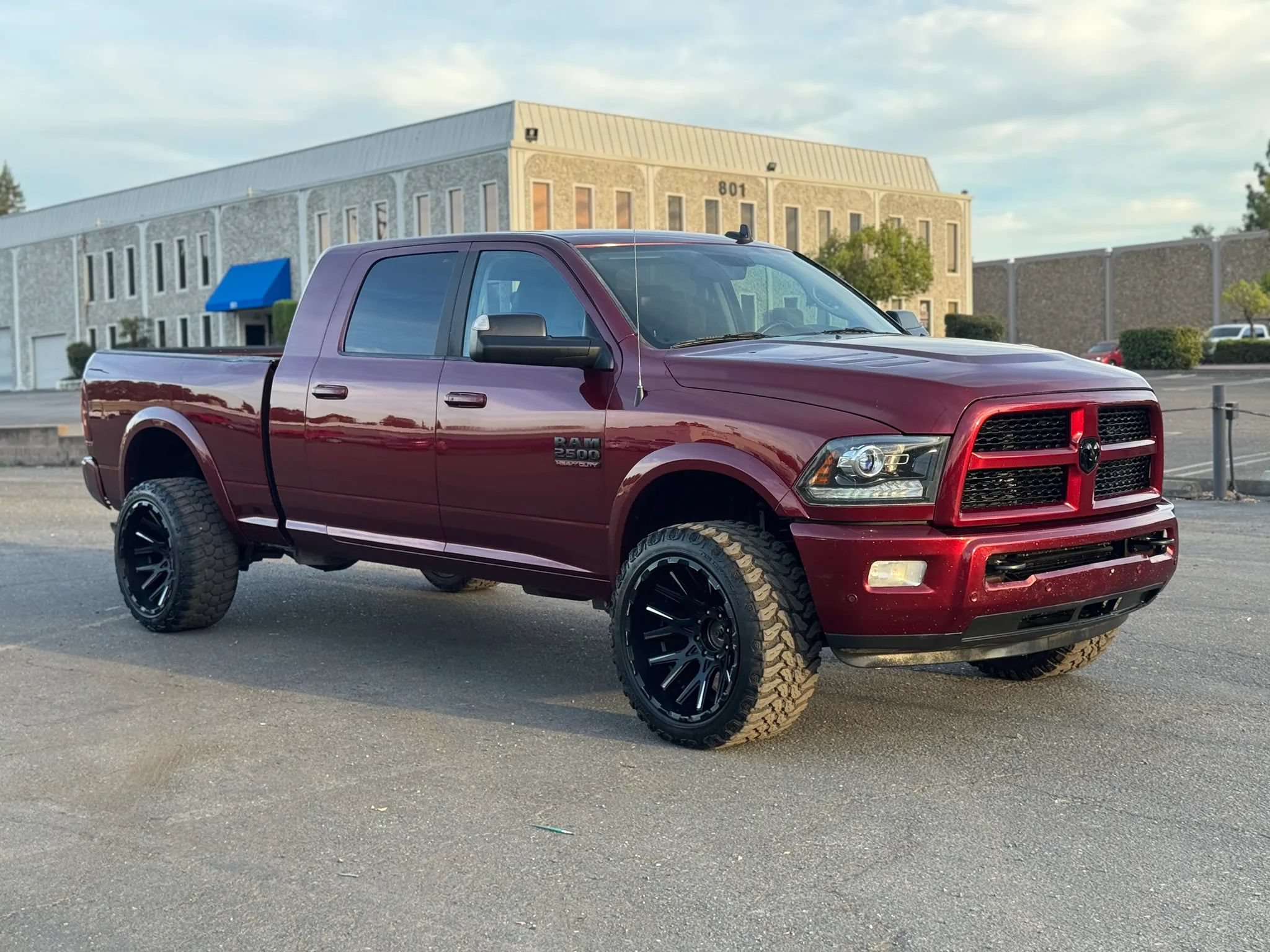 Used 2017 RAM 2500 Laramie w/ Sport Appearance Group AWD/4WD image 5