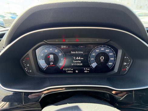 Used 2020 Audi Q3 2.0T Premium image 11