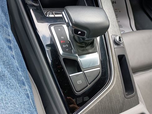 Used 2020 Audi A4 2.0T Premium w/ Convenience Package image 26