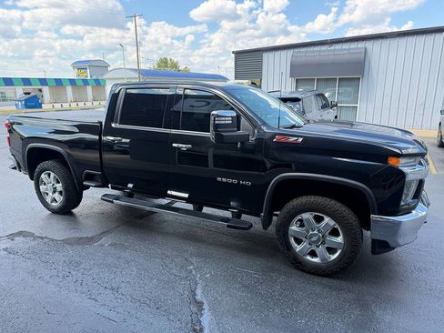 Used 2020 Chevrolet Silverado 2500 LTZ w/ LTZ Convenience Package AWD/4WD image 5