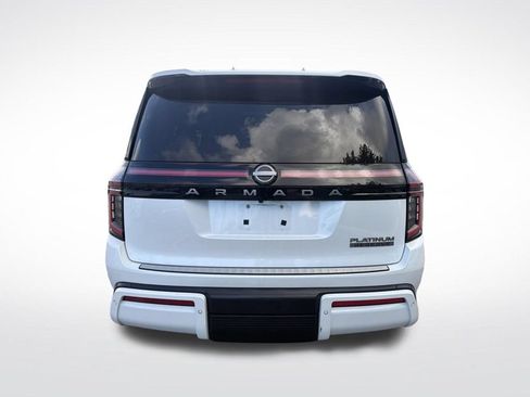 Used 2025 Nissan Armada Platinum Reserve RWD image 7