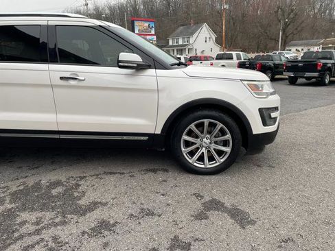 Used 2016 Ford Explorer Limited image 10