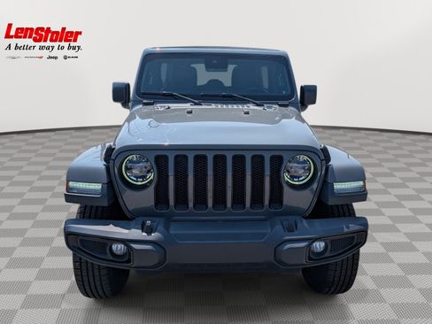 Used 2020 Jeep Wrangler Unlimited Sahara AWD/4WD image 8
