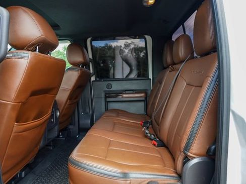 Used 2015 Ford F350 Platinum AWD/4WD image 24