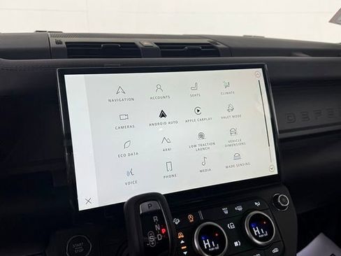 New 2026 Land Rover Defender 110 X AWD/4WD image 33