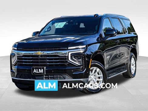 Used 2025 Chevrolet Tahoe LT AWD/4WD image 1