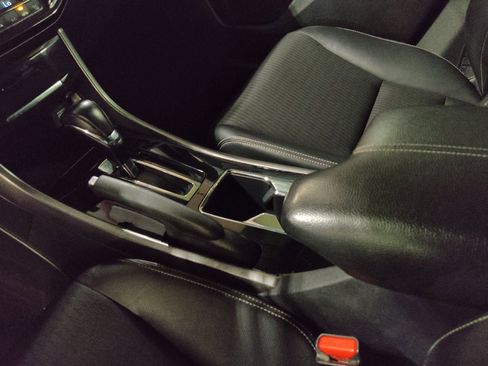 Used 2016 Honda Accord Sport image 26