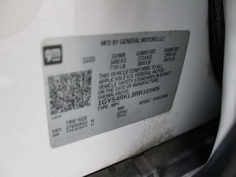 Certified 2024 Cadillac Escalade ESV Sport Platinum image 50