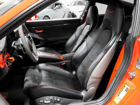 Used 2016 Porsche 911 GT3 RS image 11