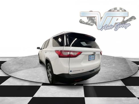 Certified 2019 Chevrolet Traverse LT w/ LT Premium Package AWD/4WD image 5