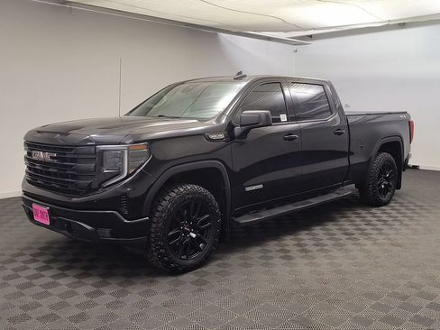 Used 2023 GMC Sierra 1500 Elevation AWD/4WD image 1