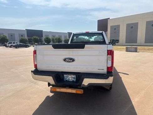 Used 2017 Ford F250 XL w/ Power Equipment Group RWD image 6