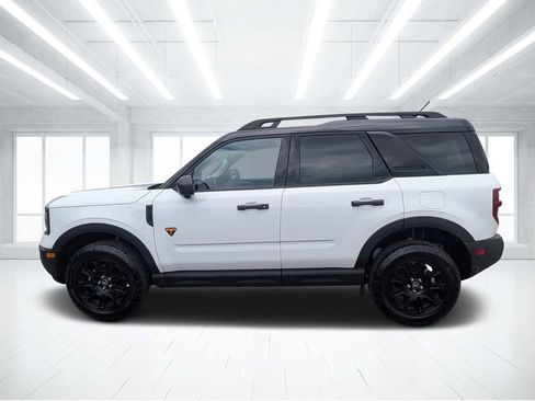 Used 2025 Ford Bronco Sport Badlands AWD/4WD image 6