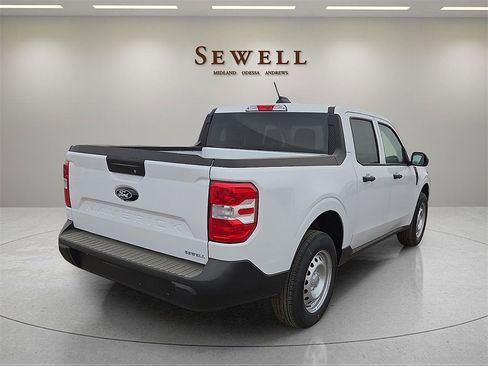 New 2025 Ford Maverick XL w/ Equipment Group 102A image 4