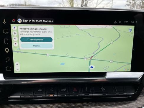 Used 2025 GMC Sierra 1500 Elevation image 21