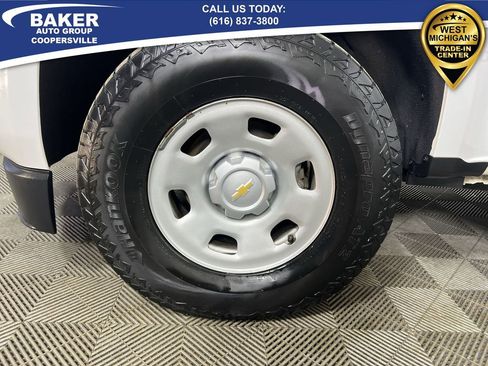 Used 2018 Chevrolet Colorado W/T w/ WT Convenience Package image 31