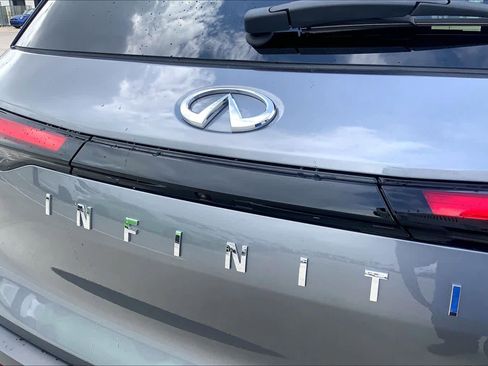 Used 2024 INFINITI QX60 Luxe w/ Performance Audio Package image 30