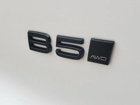 Used 2026 Volvo XC40 B5 Ultra w/ Climate Package AWD/4WD image 8