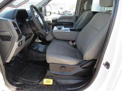 Used 2017 Ford F350 XL w/ Power Equipment Group RWD image 9