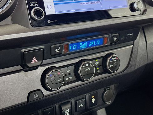 Used 2020 Toyota Tacoma TRD Sport image 24