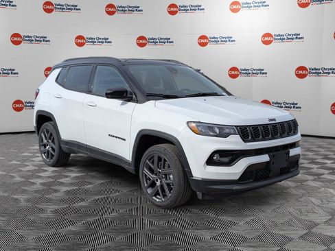 New 2026 Jeep Compass Limited w/ Sun, Sound & Navigation Group AWD/4WD image 3