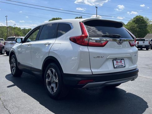 Used 2018 Honda CR-V EX image 3