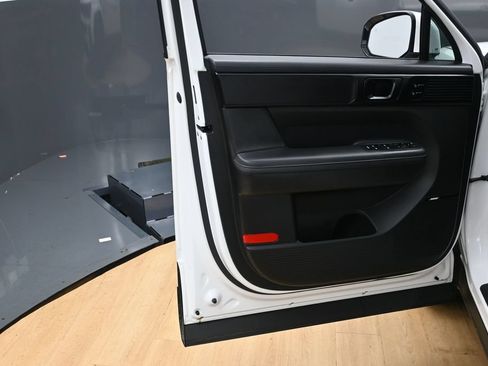 Used 2025 Hyundai Santa Fe Calligraphy FWD image 34