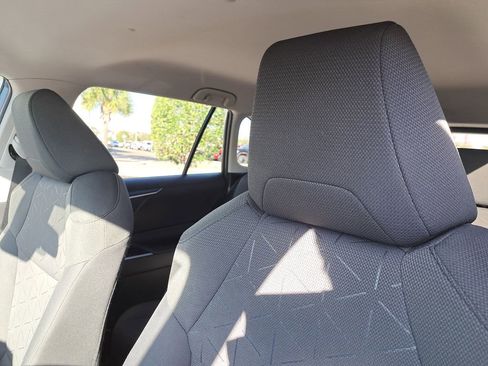 Certified 2021 Toyota RAV4 XLE image 16