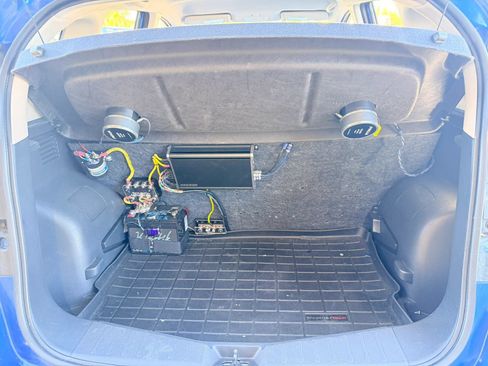 Used 2014 Nissan Versa Note SV FWD image 19