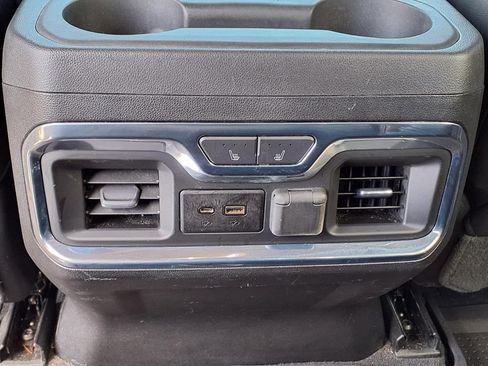 Used 2019 Chevrolet Silverado 1500 LTZ w/ LTZ Plus Package AWD/4WD image 16
