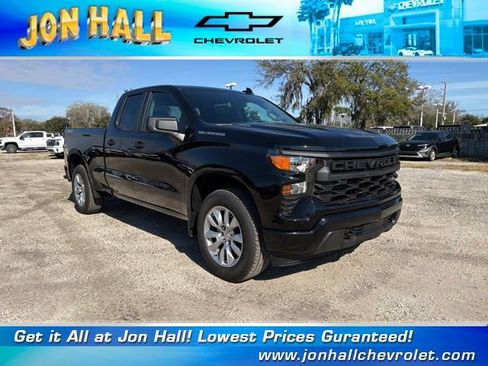 New 2026 Chevrolet Silverado 1500 Custom AWD/4WD image 1