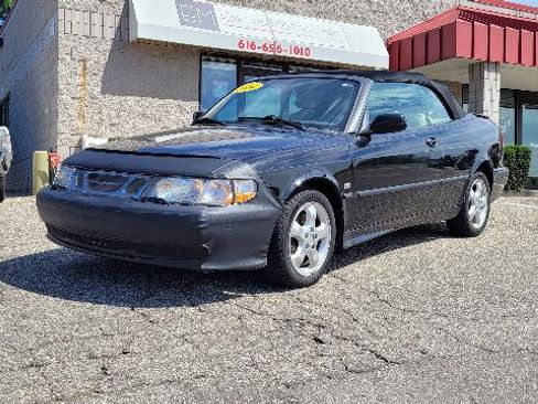 Used 2001 Saab 9-3 SE image 1