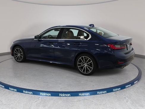 Used 2019 BMW 330i xDrive Sedan w/ Premium Package AWD/4WD image 8