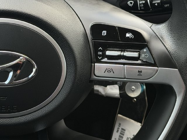 Used 2023 Hyundai Tucson SE FWD image 15